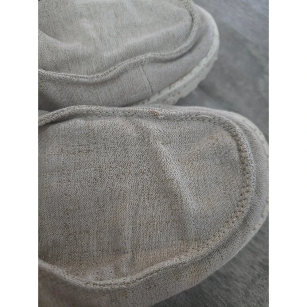 Hey Dude Womens Wendy Chambray White Nut Slip On Loafers Size 7 Casual Tan Beige - Picture 7 of 9